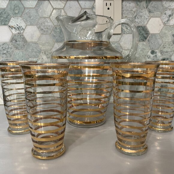 Vintage MCM Glass Serving Set, Horizontal Gold Stripes, Pitcher  & 4 Glasses - Picture 2 of 12